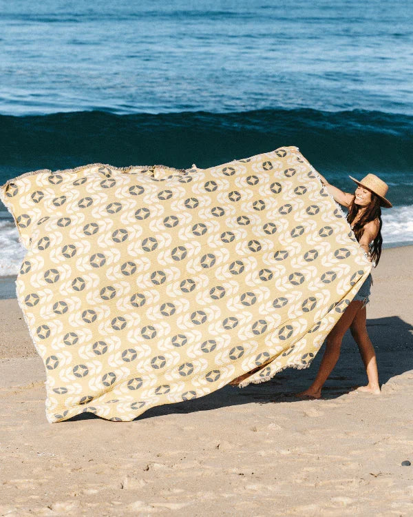 Zinnia - PARTY BLANKET?