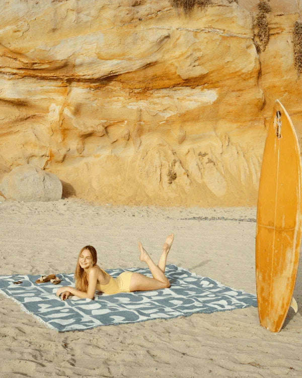 Vida - PARTY BLANKET? - Surfrider