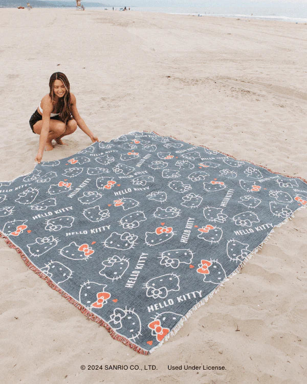 Hello Kitty? - Hello Kitty Bows - PARTY BLANKET?