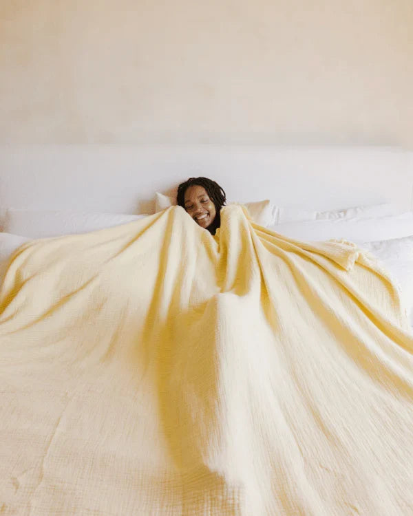 Lara Straw - PARTY BLANKET?