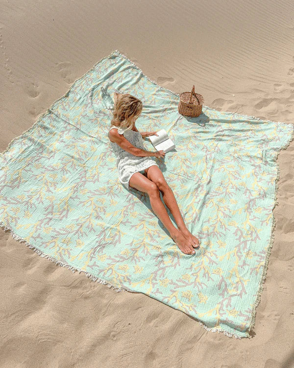 Ajax Reef - PARTY BLANKET?