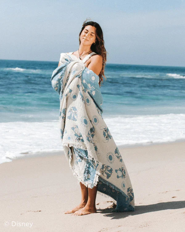 Disney - Stitch Sun - PARTY BLANKET?