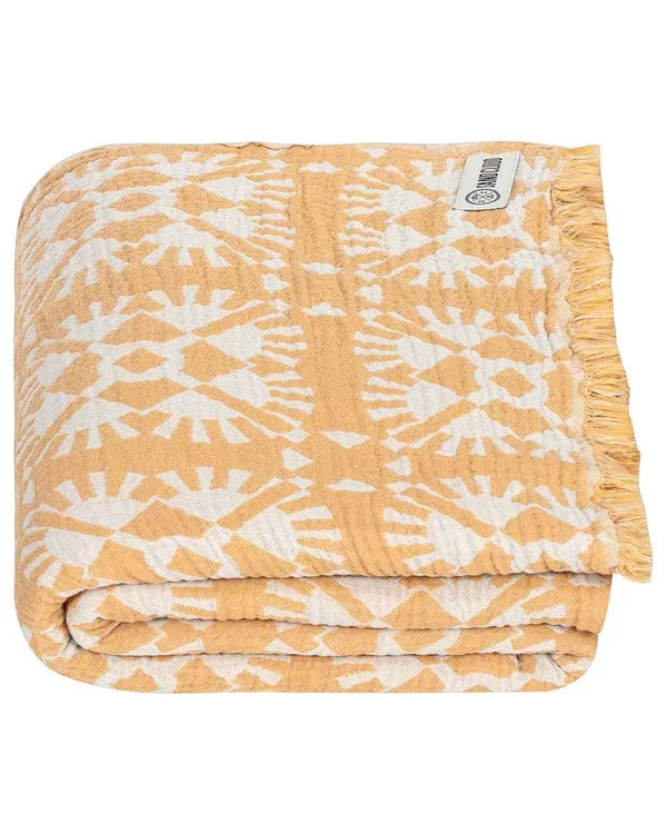Yarrow - PARTY BLANKET?