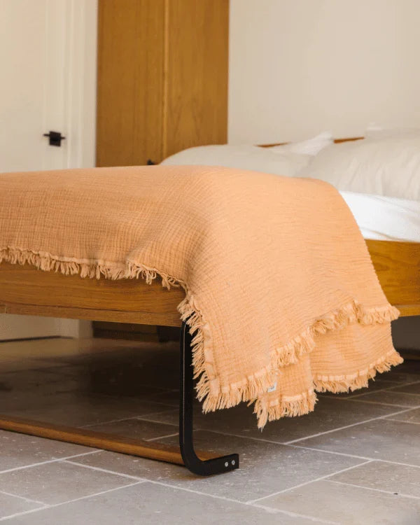 Lara Dusty Peach - PARTY BLANKET?