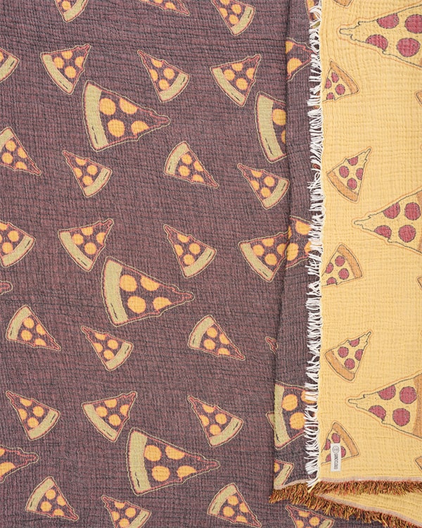 Pizza - PARTY BLANKET?