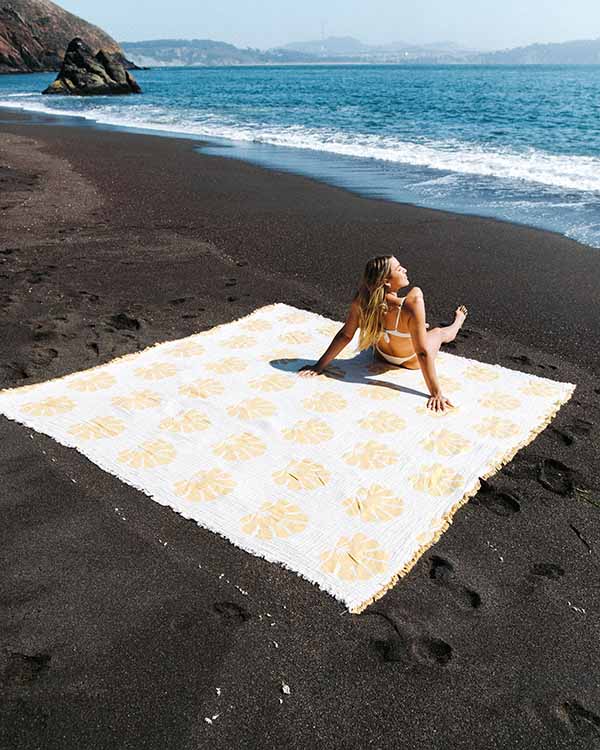 Turks - PARTY BLANKET?