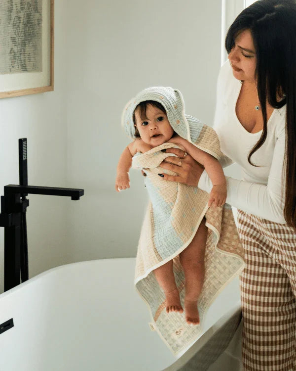 Choo-Choo Train Gauze Hooded Blanket Single