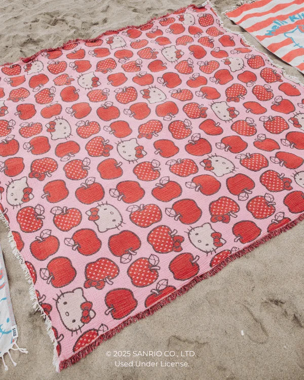 Hello Kitty? Apple - PARTY BLANKET?