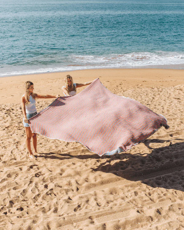 Whale Fin - PARTY BLANKET?