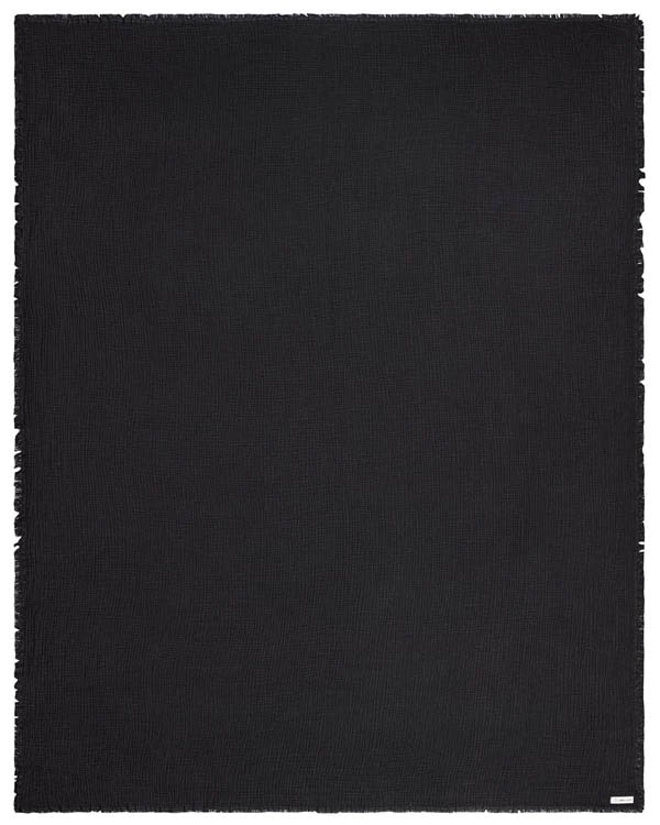 Lara Black - PARTY BLANKET?