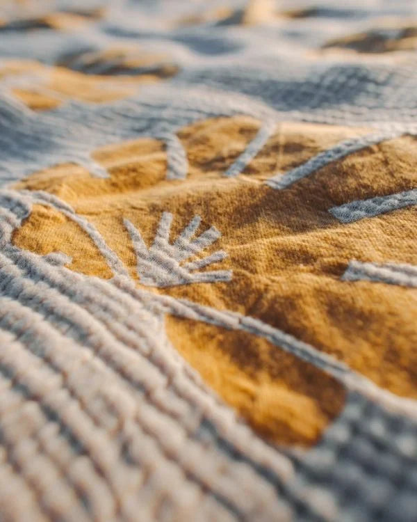 Turks - PARTY BLANKET?